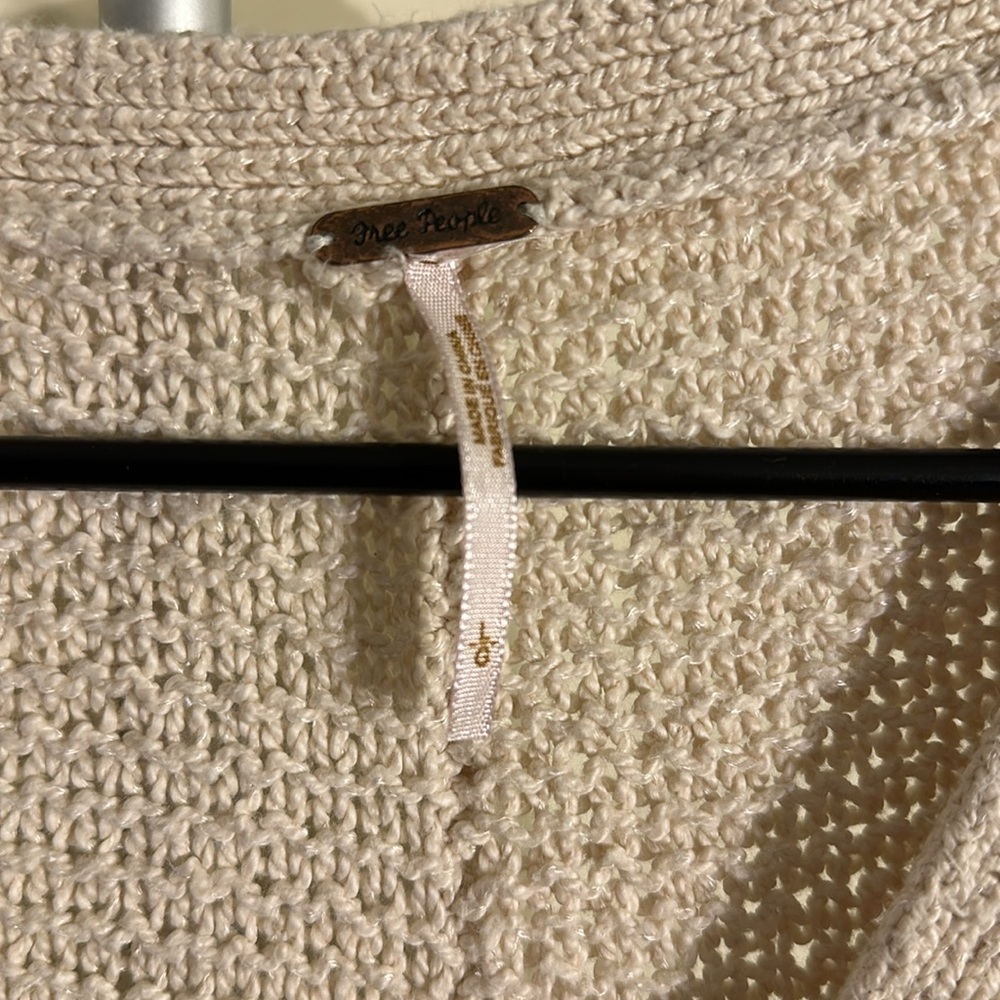 Free People Oversized V-Neck Sweater Large - Picture 5 of 5